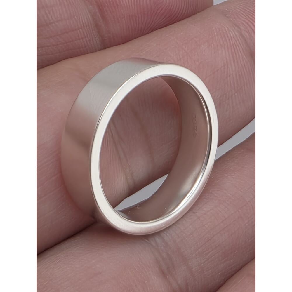 925 Sterling Silver QG BAND RING SIZE 11.5